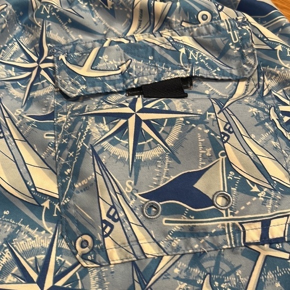 VINEYARD vines mens sailing print swim trunks size small. - Picture 6 of 11